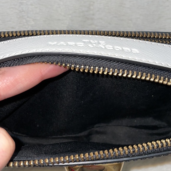 SOLD - Marc Jacobs Snapshot bag - Picture 9 of 16